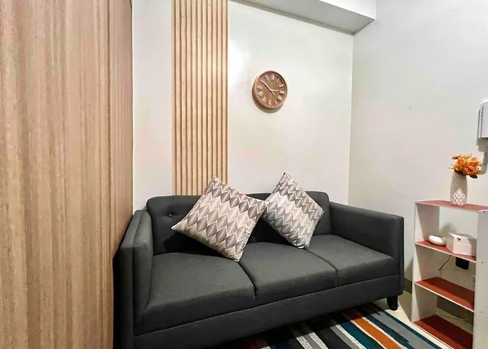 Moa - Walking Distance To Mall Cheap *