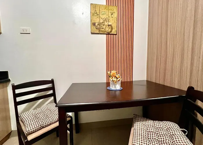 Moa - Walking Distance To Mall Cheap Manila