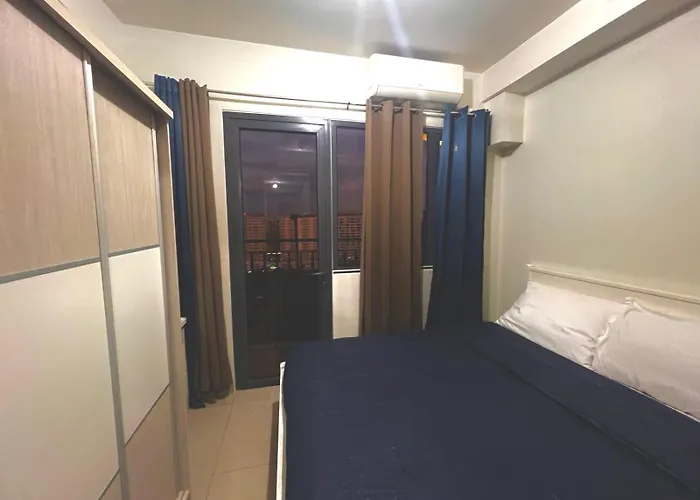 Moa - Walking Distance To Mall Cheap Manila