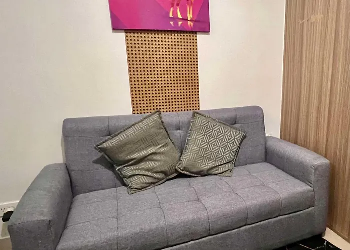 Apartment Moa - Walking Distance To Mall Cheap