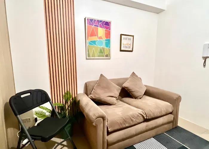 Moa - Walking Distance To Mall Cheap *