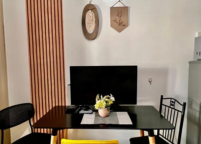Apartment Moa - Walking Distance To Mall Cheap *