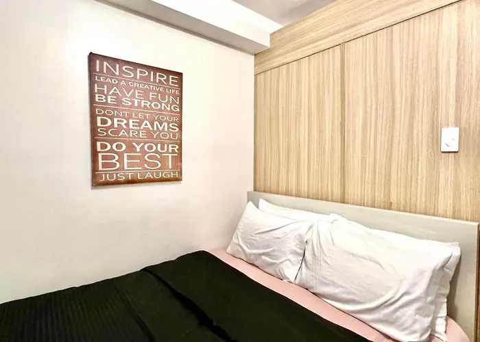 Moa - Walking Distance To Mall Cheap Apartment Manila
